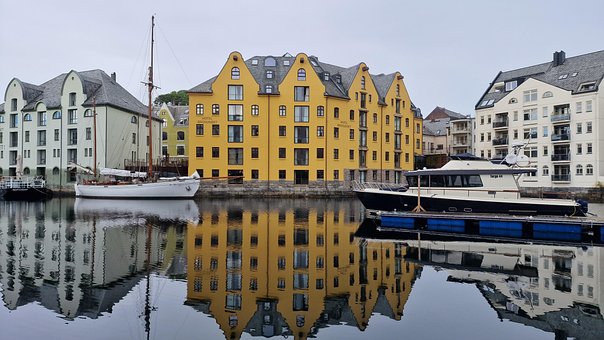 Norwegen, Alesund, Gebäude, Stadt