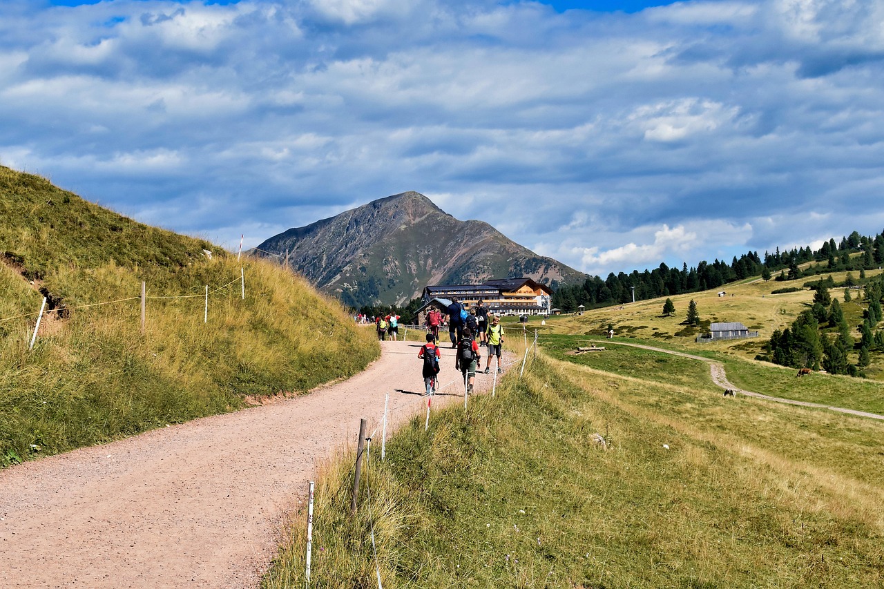 Touristes Randonnée Montagne - Photo gratuite sur Pixabay - Pixabay