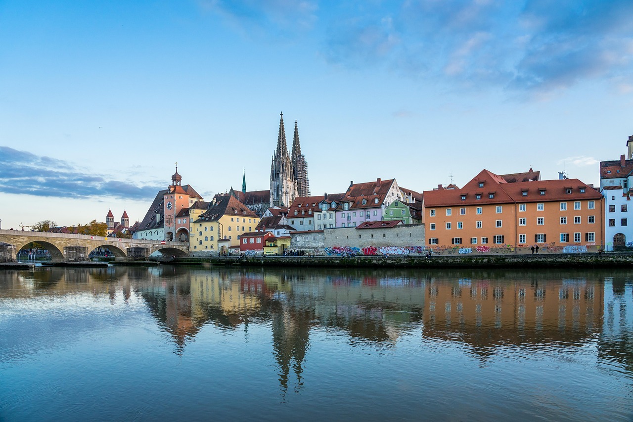Regensburg - free online jigsaw puzzle photo