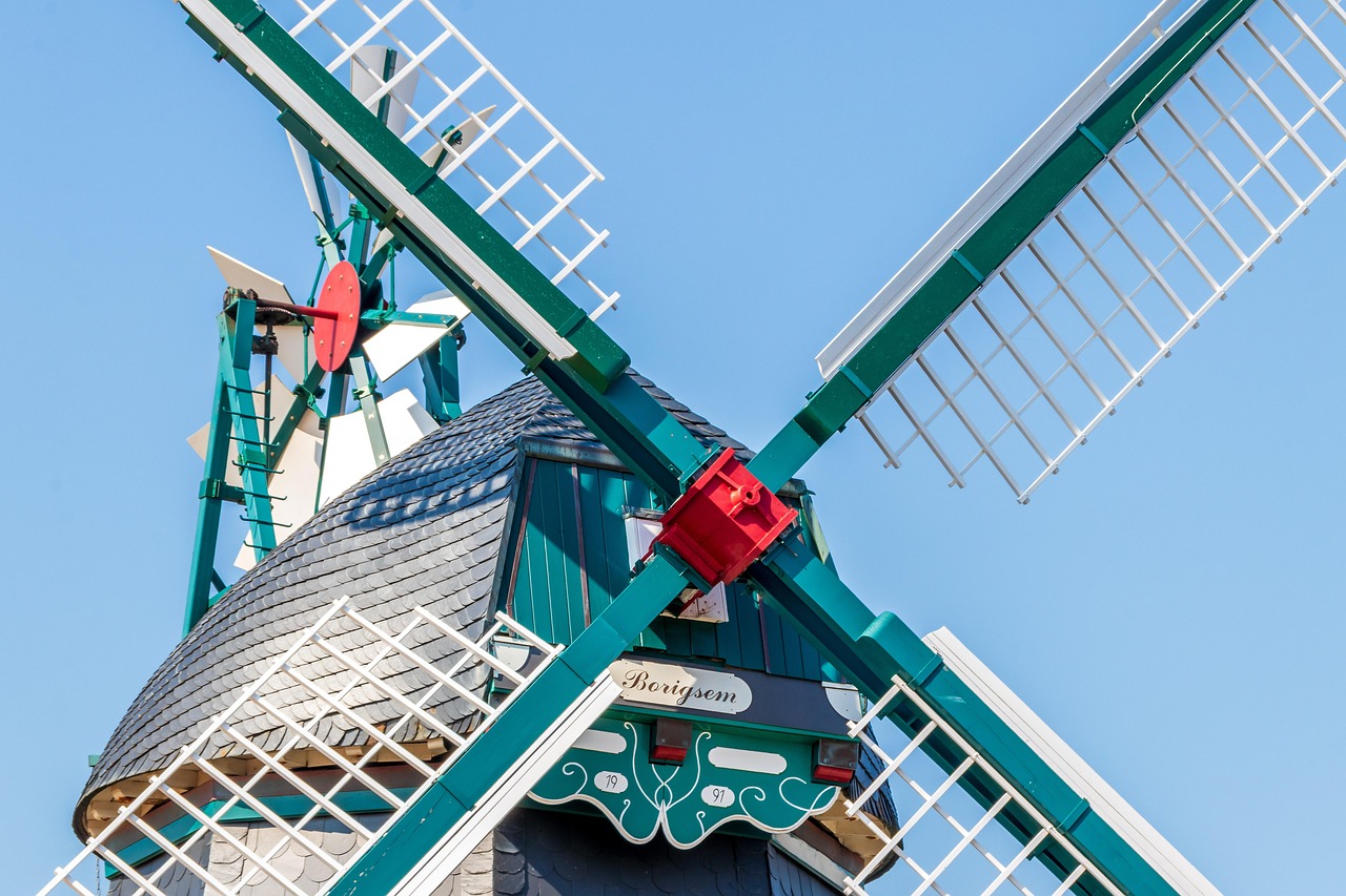 Windmill - free online jigsaw puzzle photo