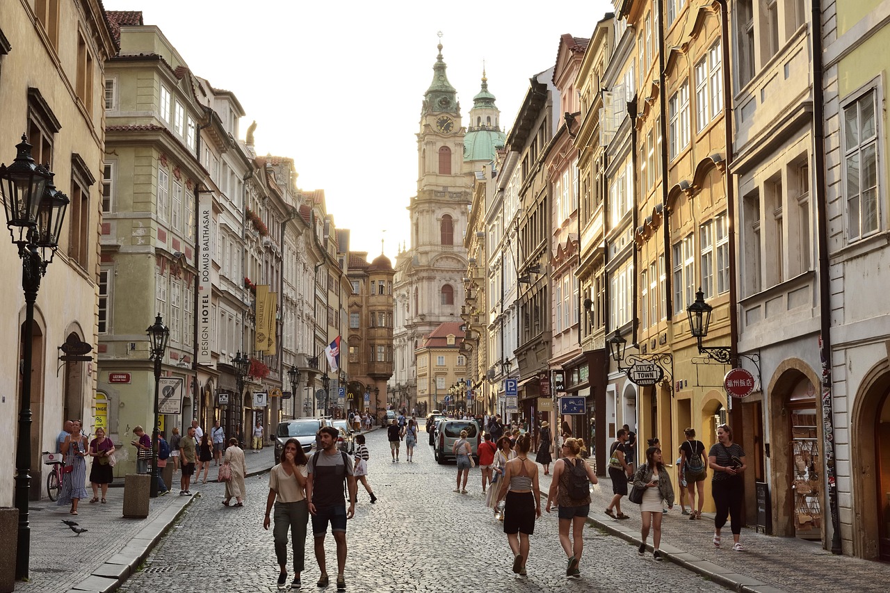 Obraz na płótnie street, sunset, building #7544046 w salonie