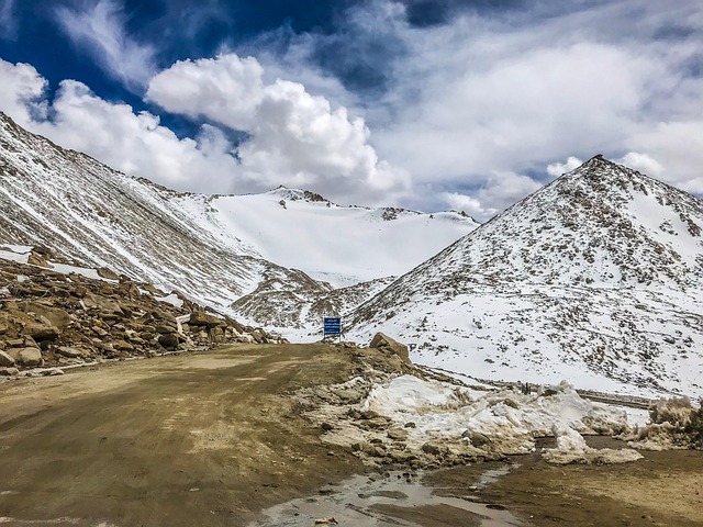 Free Leh Ladahk Motorcycle photo and picture