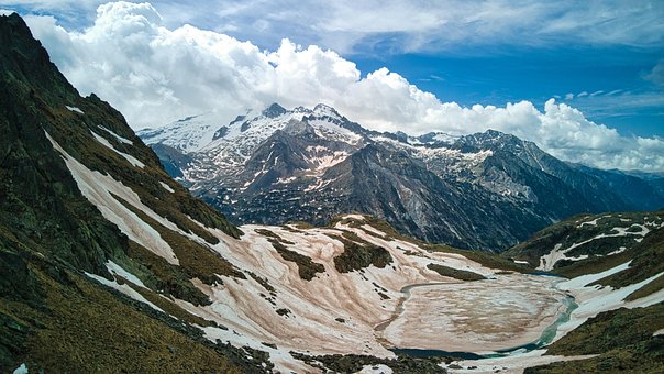 Pirinei, Huesca, Benasque, Aneto, Munţi