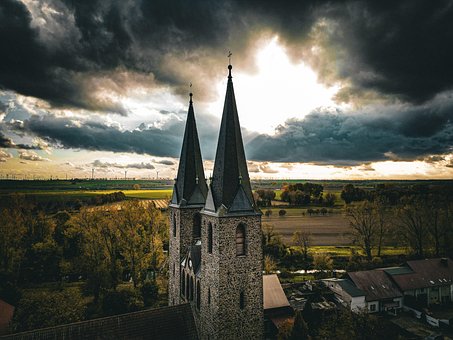 Free Fall Saxony-Anhalt photo and picture