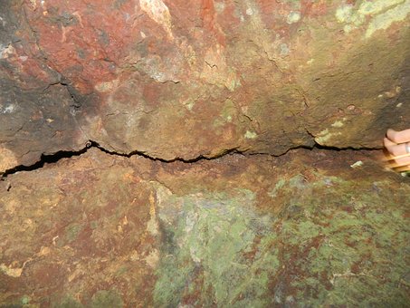 Free Gruta Del Palacio Grotto photo and picture