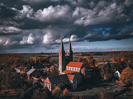 Free Fall Homeland photo and picture