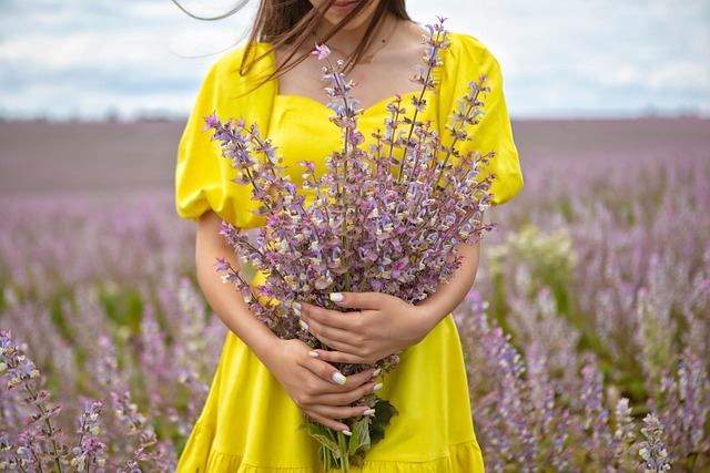Vrouw, Verstandig, Bloemen, Boeket, Tuin