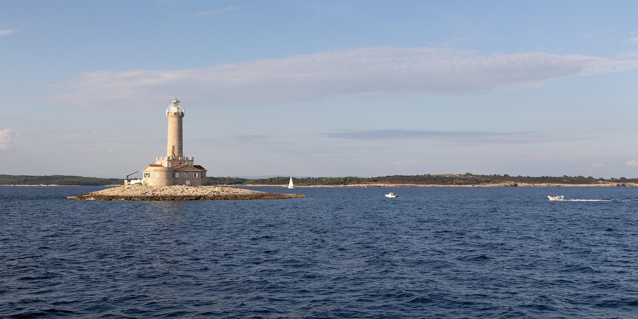Lighthouse - free online jigsaw puzzle photo