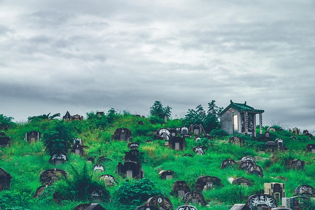 Free Grave Cemetary photo and picture