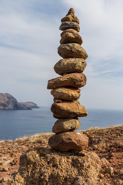 Free Stones Steinmandl photo and picture