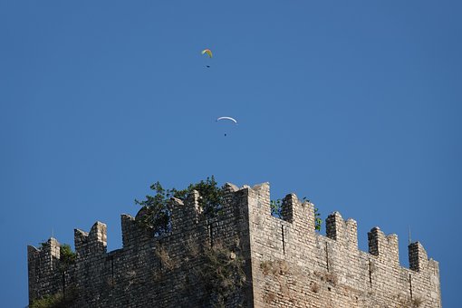 Turm, Schloss, Ninfa, Drachenfliegen