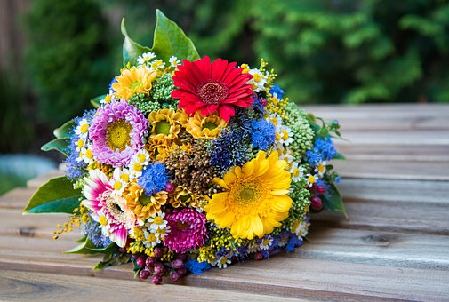 Free Flowers Bouquet photo and picture