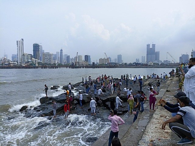 Free Haji Ali Haji Ali Mumbai photo and picture