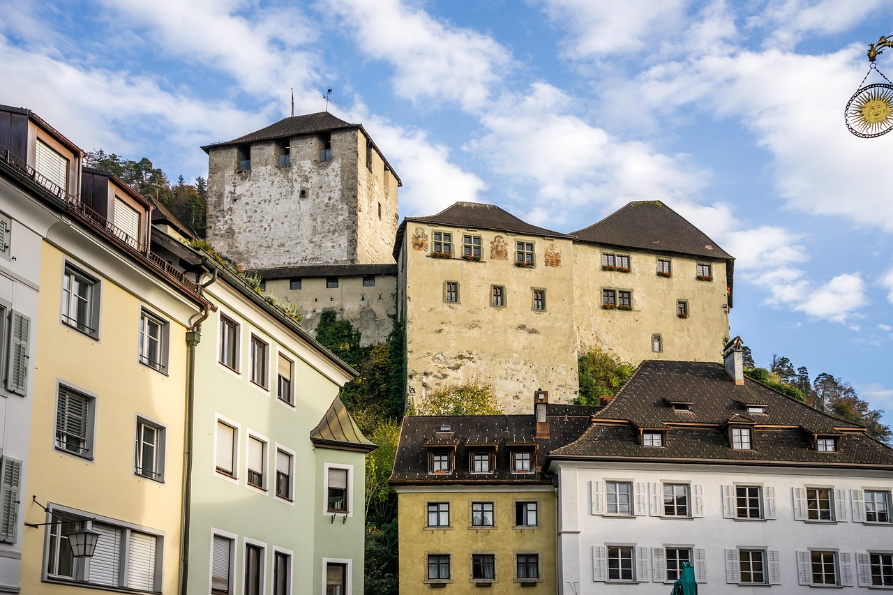 Castle - free online jigsaw puzzle photo