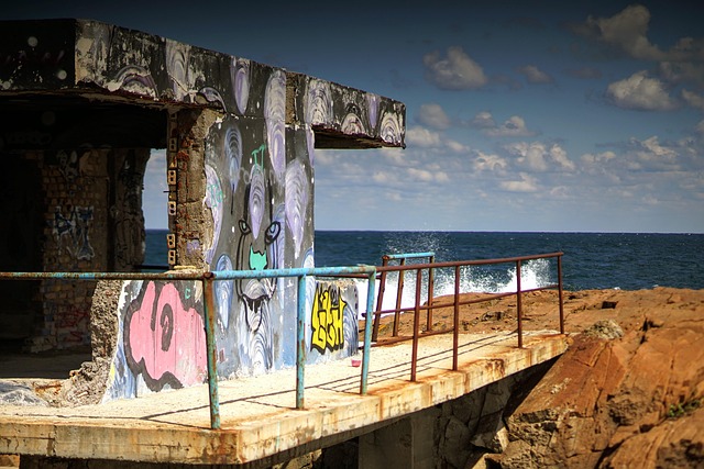 Free Architecture Abandoned photo and picture