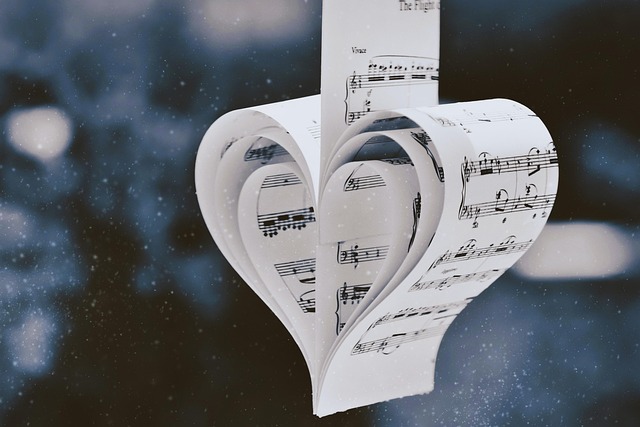 heart, music, sheet music, love, romantic, winter, nature, snow, paper art, handmade, diy, craft, creativity, notes, melody, decoration, holiday, artistic, music lover, valentine, symbol, harmony, minimalism, blurred background, inspiration, emotional