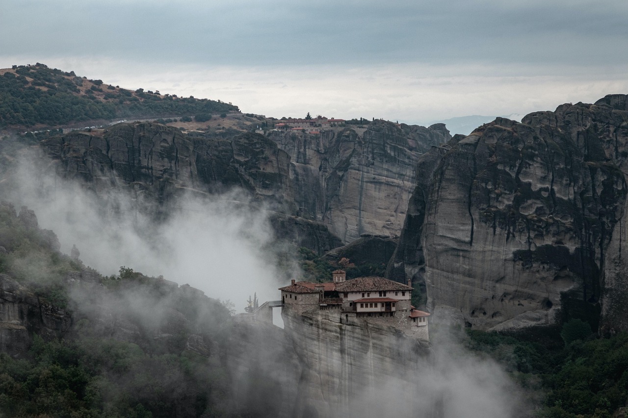 Mountains - free online jigsaw puzzle photo