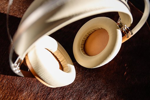 Free Music Brown photo and picture