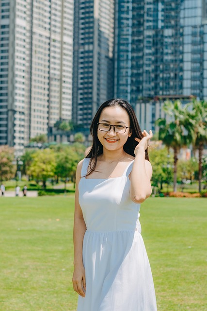 landscape, outdoor, park, green, person, white shirt, team, female, girl, beautiful, building, tall building, city