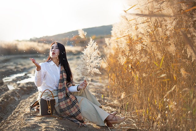 Free Woman Model photo and picture