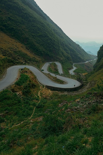 Free Road Moutains photo and picture