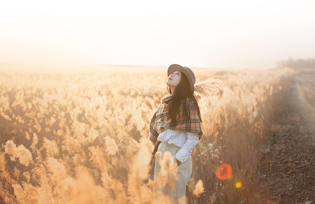 Free Woman Model photo and picture