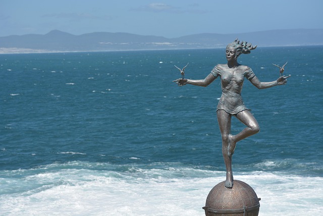 Free Sculpture Statue photo and picture