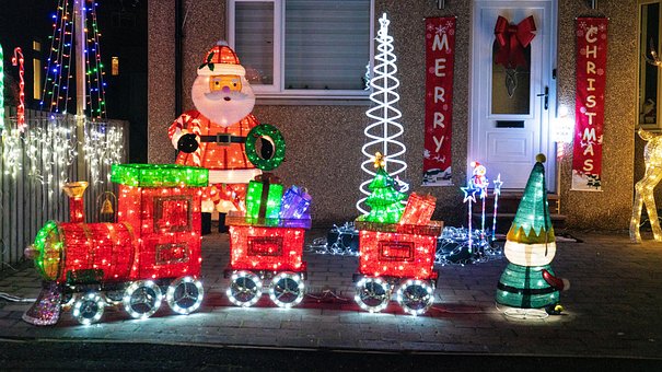Free Christmas Decoration photo and picture