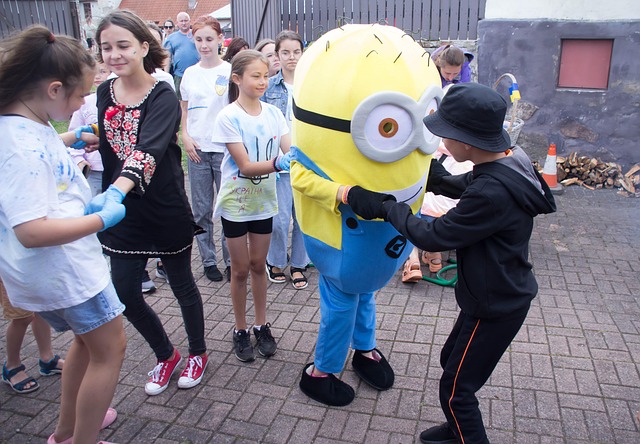 Free Minjon Kids photo and picture