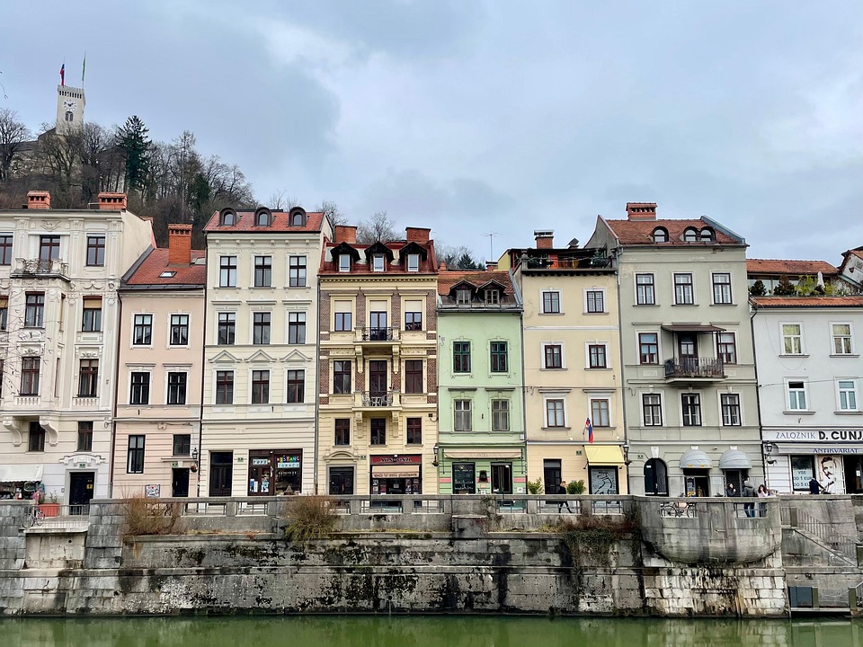 Schne Stadt In Slowenien Ebenbild