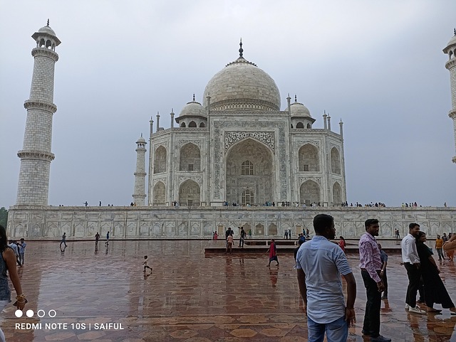 Free Taj Mahal Agra Taj Mahal photo and picture