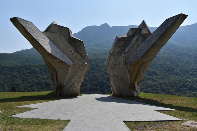 Free Monument Spomenik photo and picture