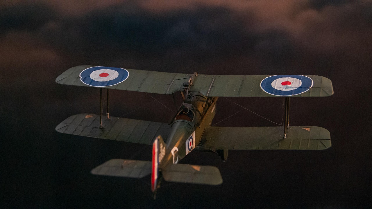Easy Model 36311 Typhoon Mk. IB SW409 Escuadrón 245 Schieswing 1945