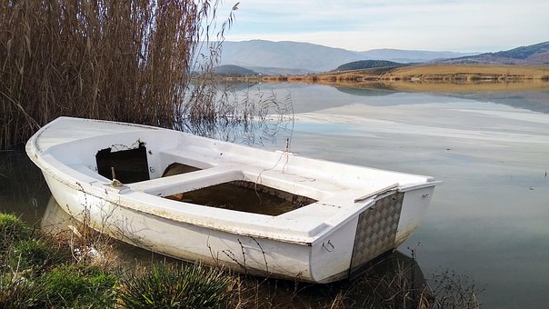 Free Boat Lake photo and picture
