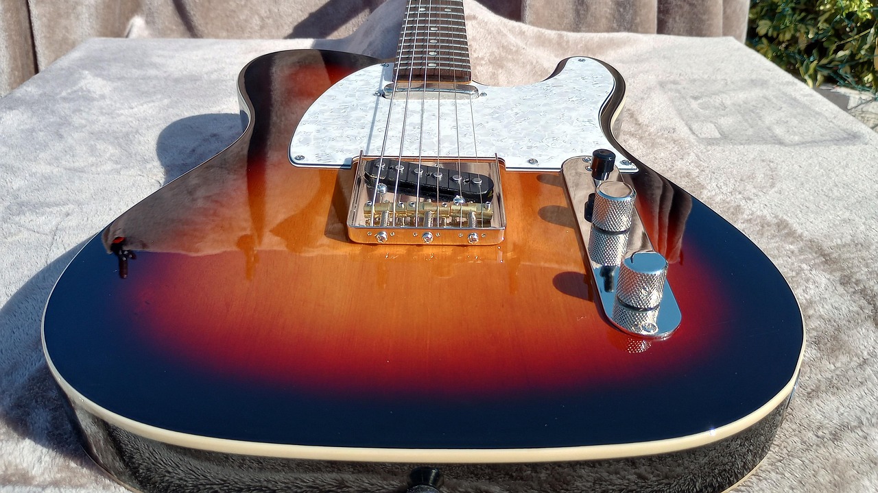 Guitar Telecaster Sunburst - Free photo on Pixabay - Pixabay