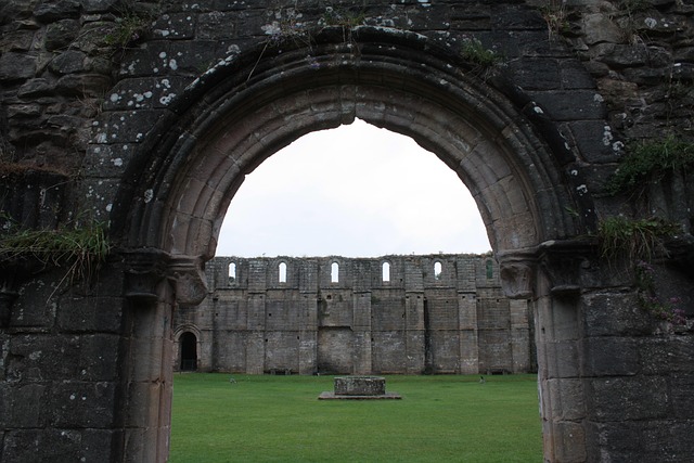 Free Fountains Abbey Yorkshire photo and picture