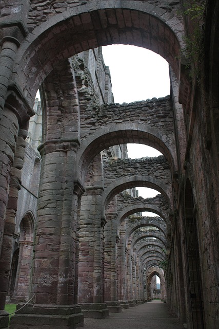 Free Fountains Abbey Yorkshire photo and picture