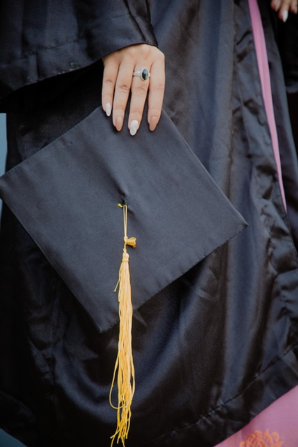 500+ Free Bachelor'S Degree & Graduation Images - Pixabay