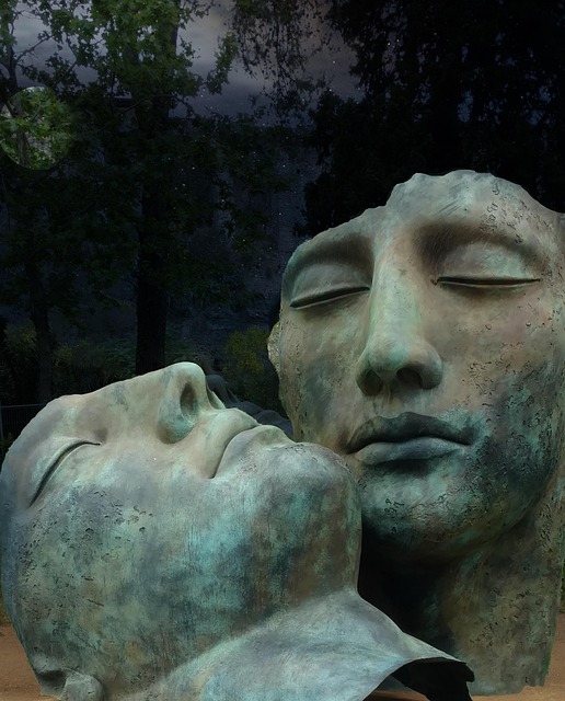 Free Sculpture Statue photo and picture