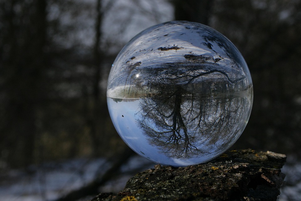 glaskugel-kristallkugel-kostenloses-foto-auf-pixabay