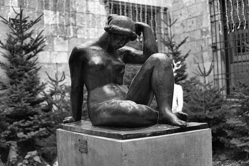 Free Mailol Sculpture photo and picture