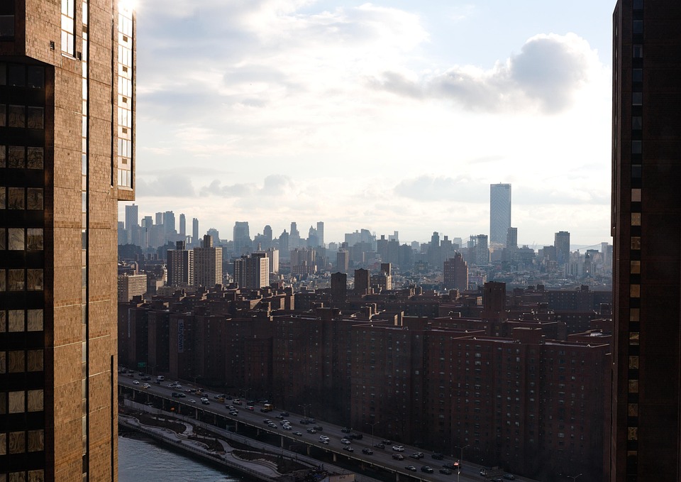 Apartments With Panoramic Views Of The Skyline In Nyc