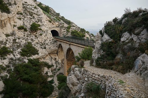 Free Cove Provence photo and picture