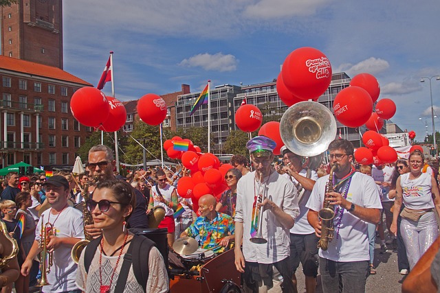 Desfile Lbgt Músicos Orquestra - Foto gratuita no Pixabay