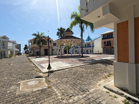 Free Home Buildings photo and picture