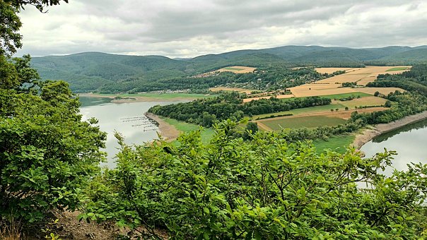 Reservoir, Kellerwald, Fjernt Syn, Sti