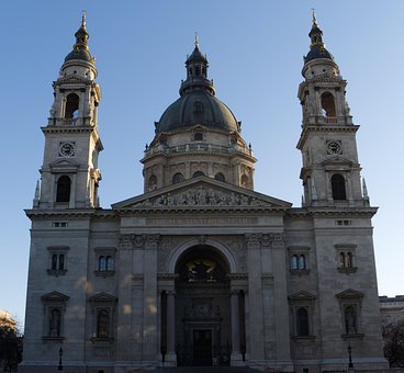 Free Basilica Budapest photo and picture