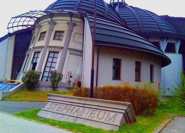 Free Architecture Stephaneum photo and picture