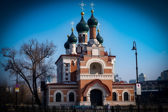 St Yves-Kirche, Harbin, Kirche