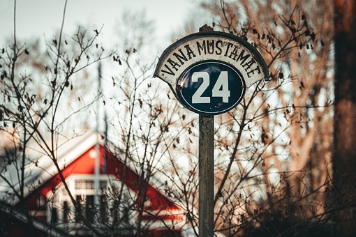 Tallinn, Estonsko, Mustamäe, Zima, Únor